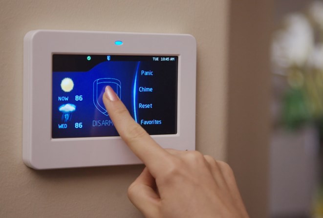 GSM сигнализация с проводными датчиками